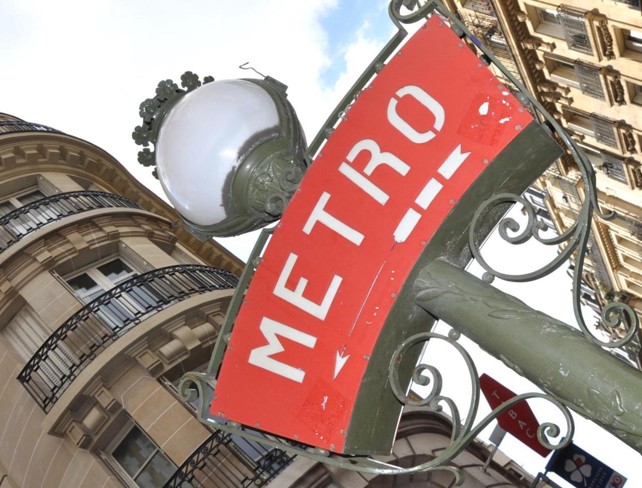 Beatrice Et Emmanuel Meuble Eiffel Aparthotel Parijs Buitenkant foto